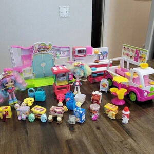 Huge Shopkins Lot!